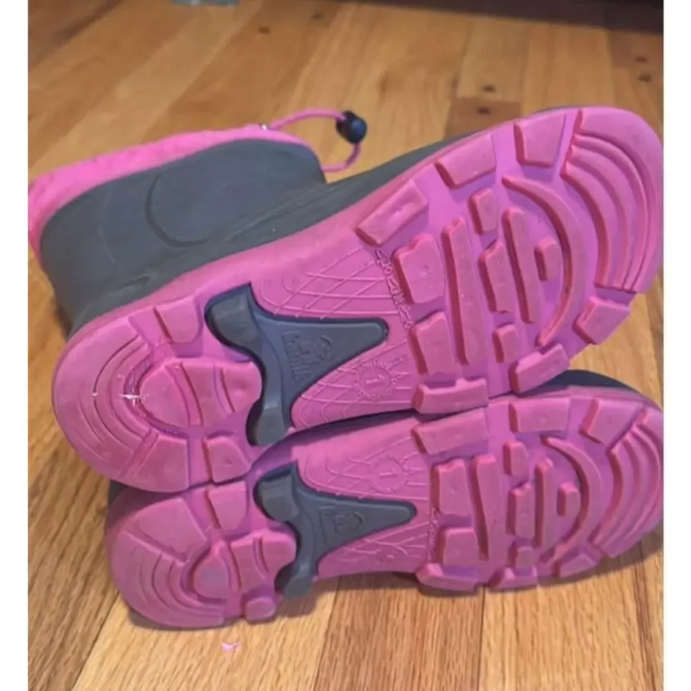 Kamik Snobuster Winter Boots Big Kids Sz 1 Charcoal Magenta Waterproof